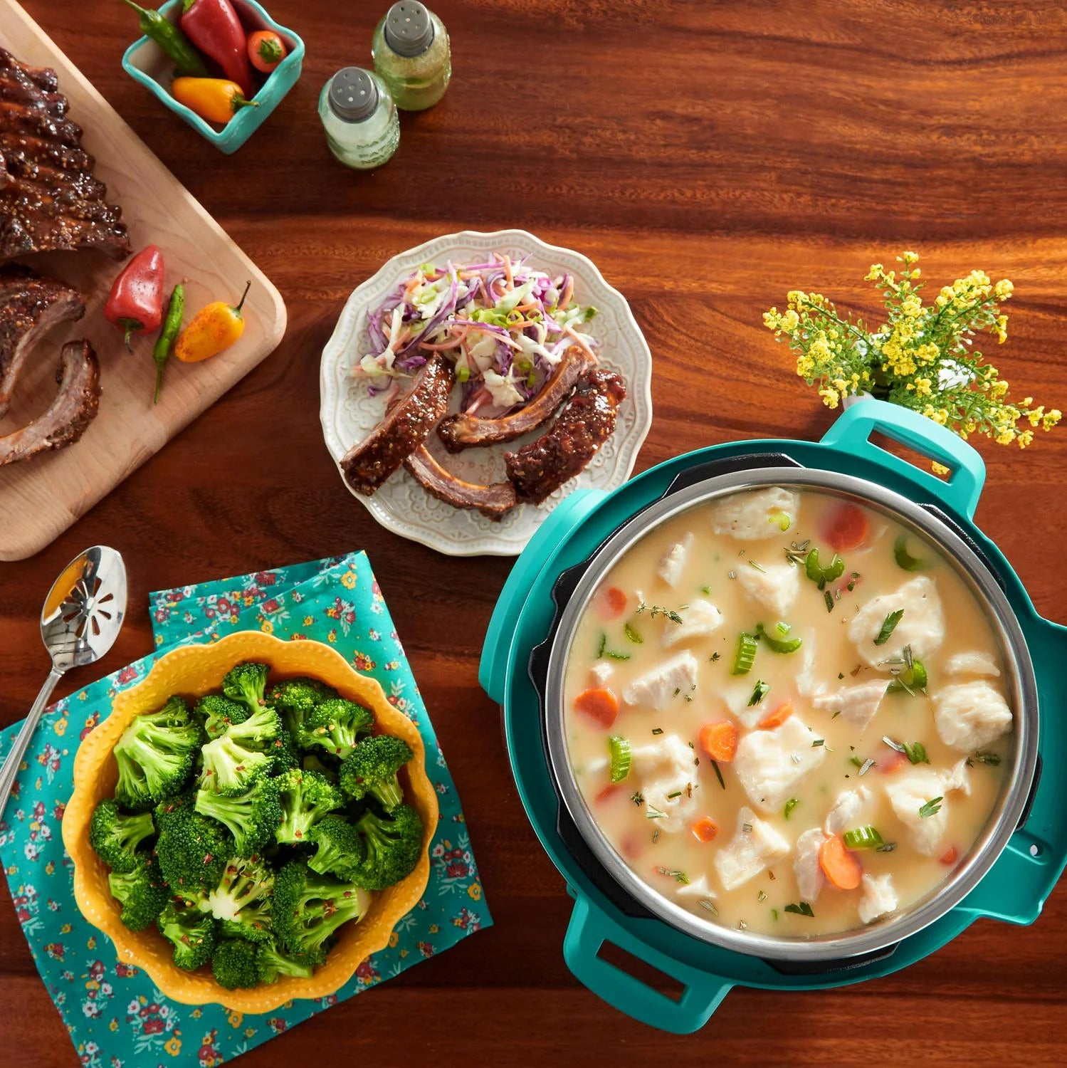 The Pioneer Woman Sweet Rose 6-Quart Instant Pot Duo