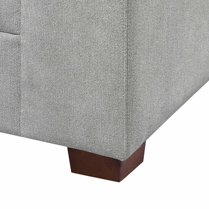 2025 Thomasville Tisdale Fabric Sectional with Storage Ottoman