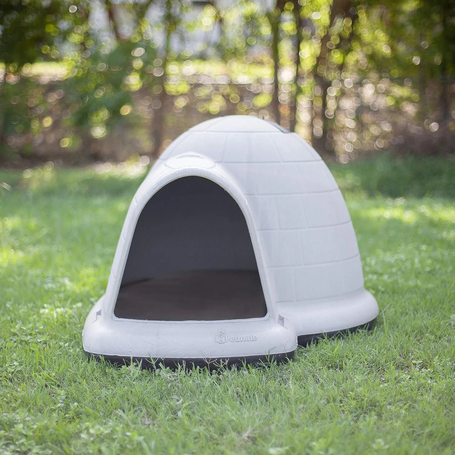 Petmate Indigo Dog House (Igloo Dog House, Made in USA with 90% Recycled Materials, All Weather Protection Pet Shelter) for XL Dogs  90 to 125 pounds, Made in USA