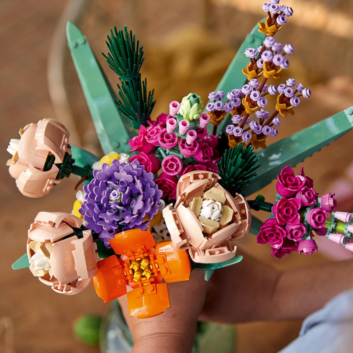 Flower Bouquet 10280A Unique Flower Bouquet and Creative Project for Adults (756 Pieces)