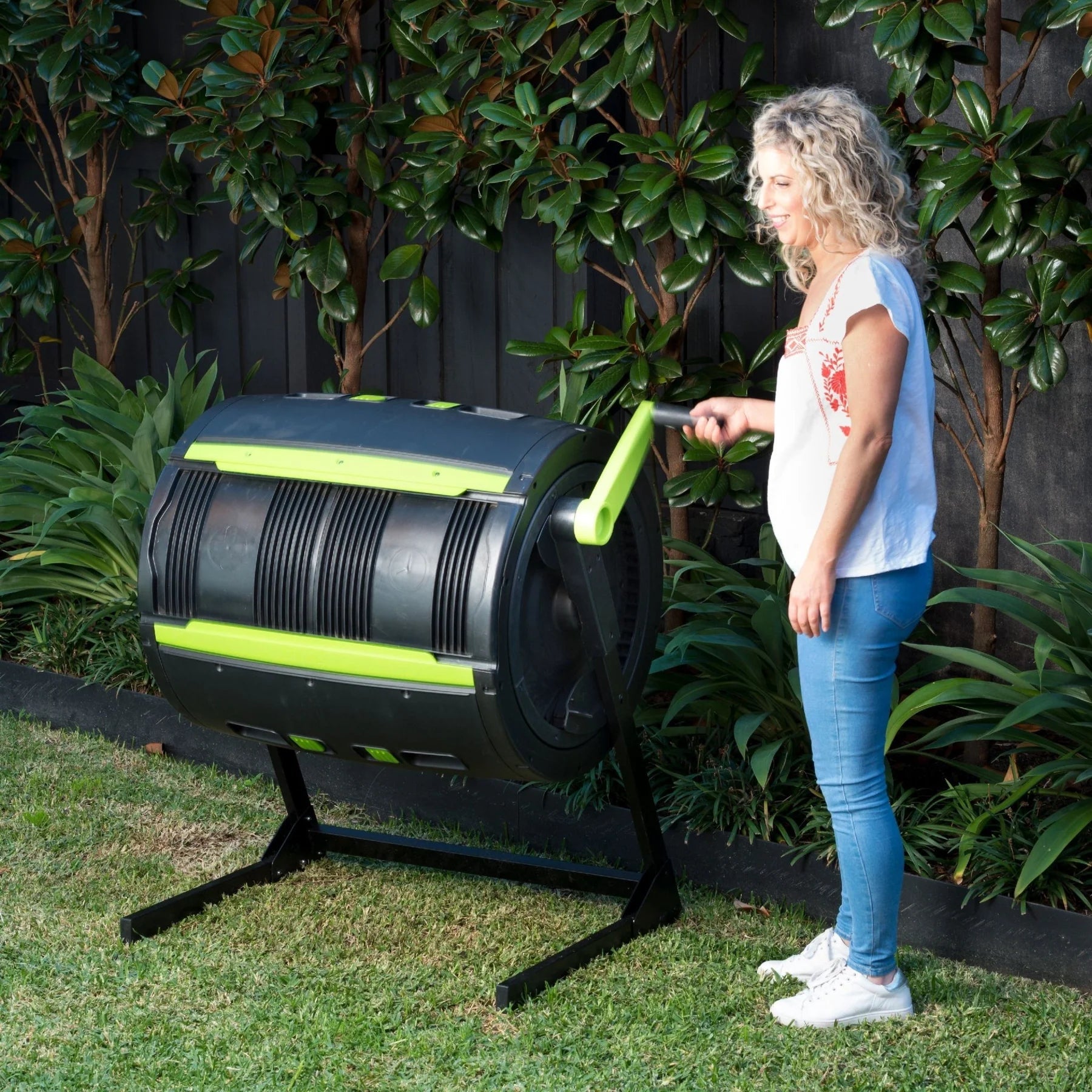 2025 Maze 65-Gallon Compost Tumbler And Cart Combo